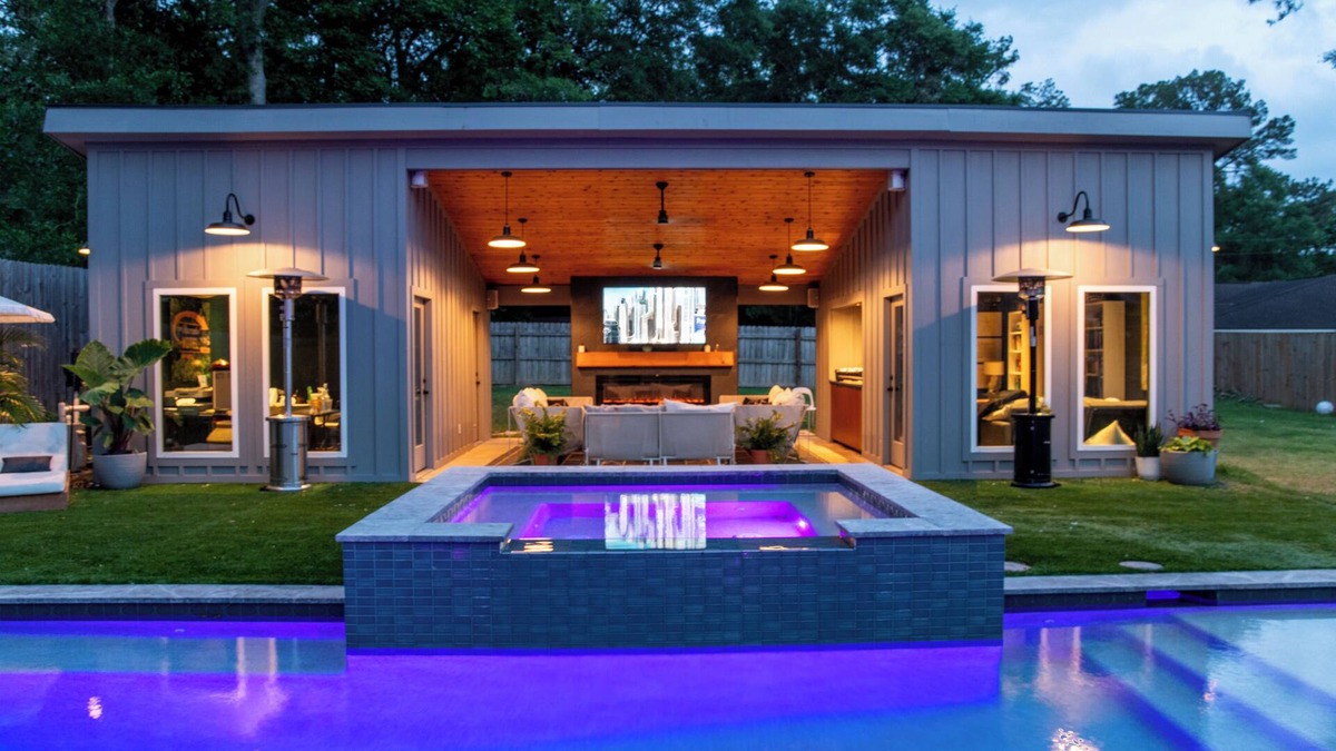 Silsbee House | Private Pool + Pet Friendly = The Silsbee Hideaway Retreat