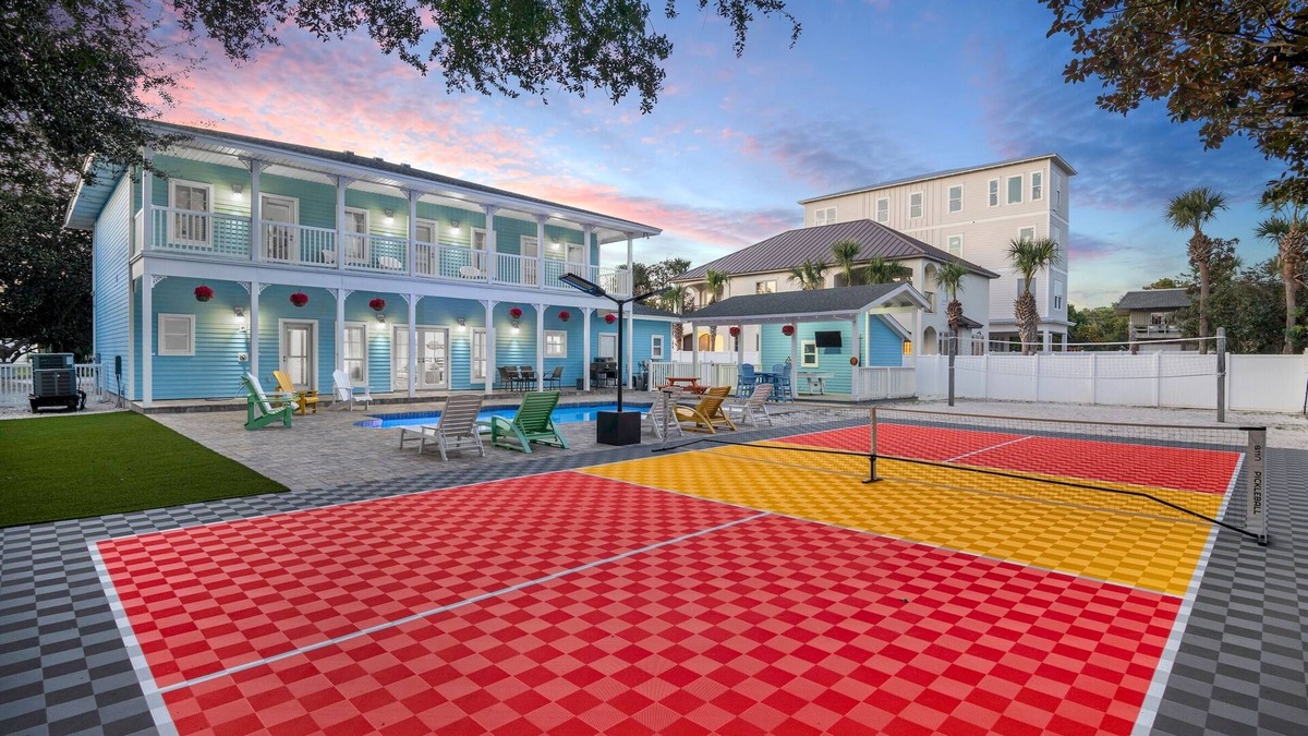 Tang-O-Mar House | Private Pool+Pickleball- LSV (Golf Cart)💎Sapphire by the Sea💎