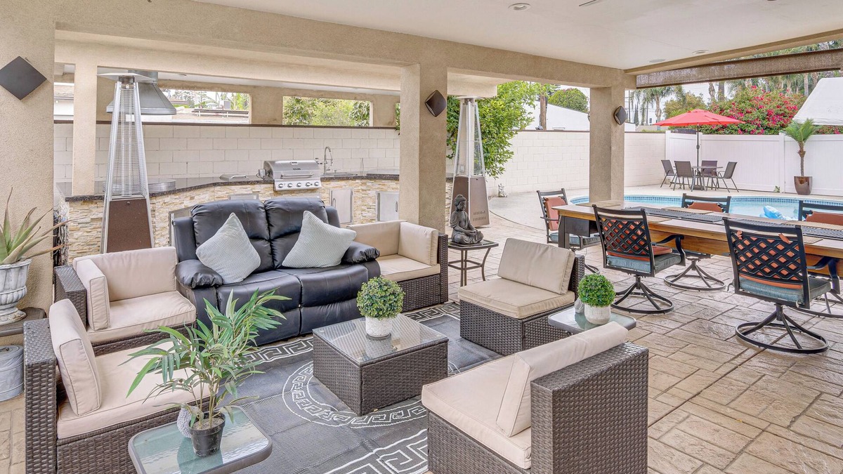 Reseda House | Private Pool + Sauna: Pet-Friendly Reseda Retreat!