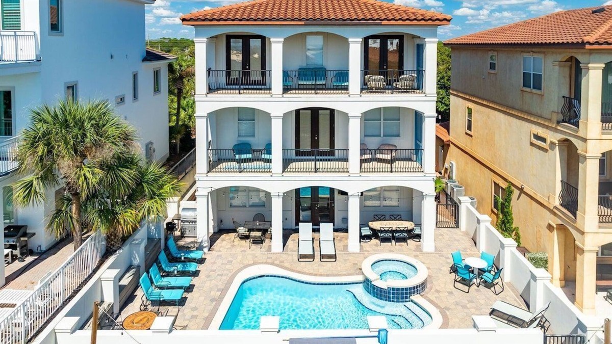 Miramar Beach House | Private Pool+Spa*Elevator*Golf Cart Included!
