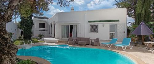 La Soukra Villa | Private Pool Villa La Soukra Tunis 5 Bedrooms