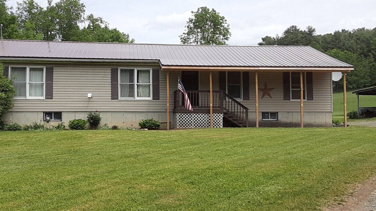 Mount Vision House | Private, pretty & near Cooperstown Dreams Park & Cooperstown Allstar Village