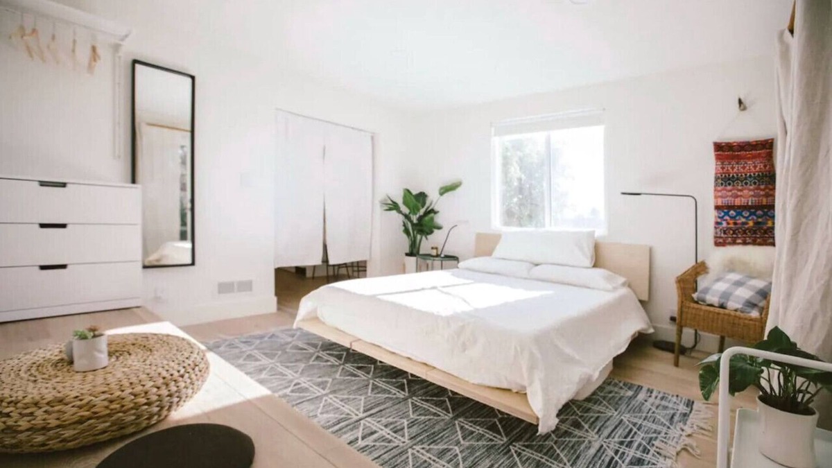 Los Feliz Condo | Private & Quiet Los Feliz Guest Suite with VIEWS!