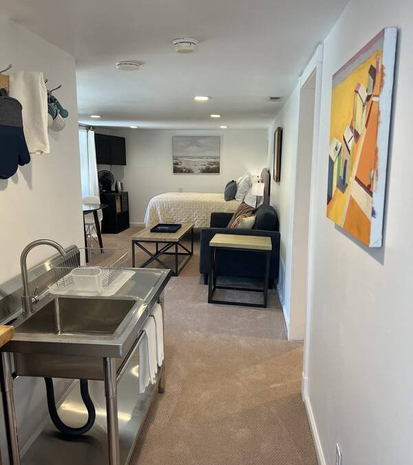 Cleveland Heights Resort | Private room ∙ 1 guest