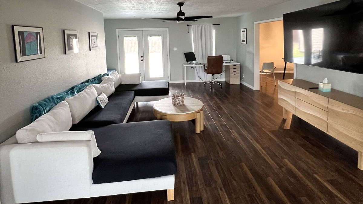 Pearland House | Private Ranch Style Home in Pearland