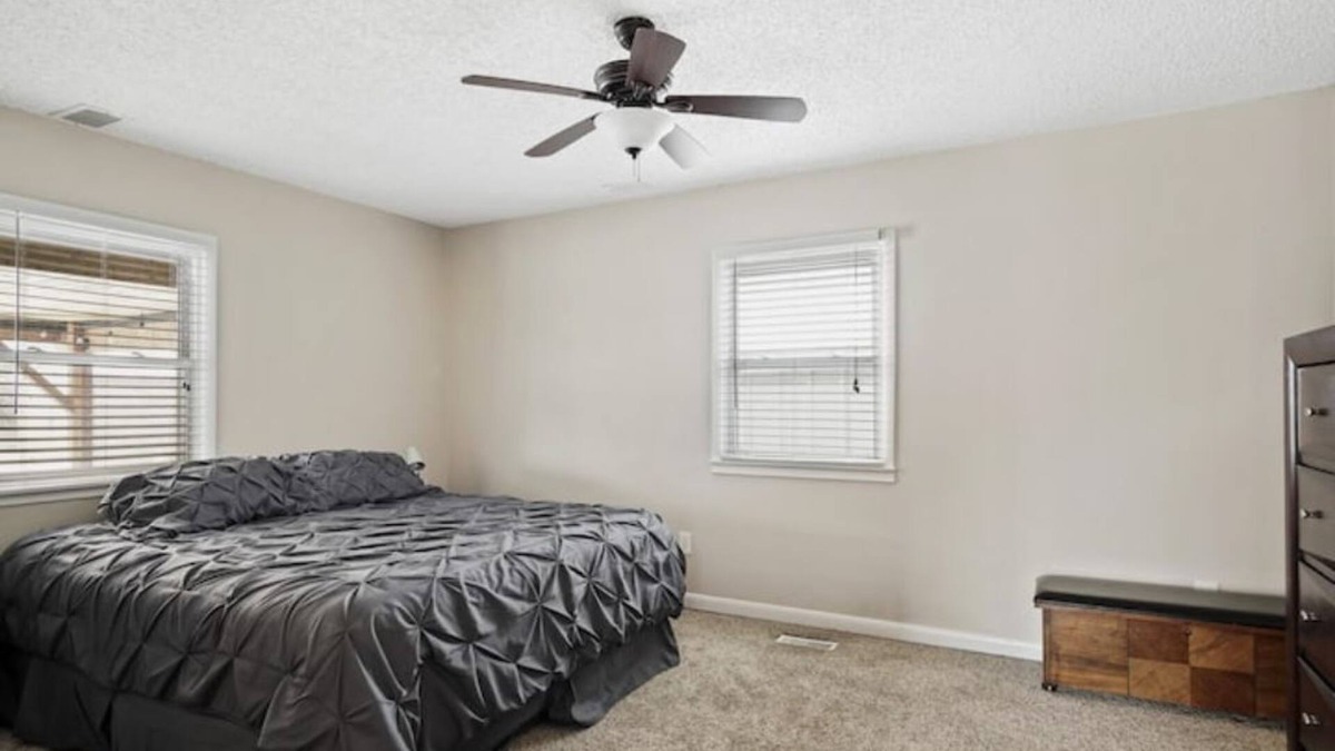 Wheat Ridge House | Private Refuge, Great Space to Work and Play!