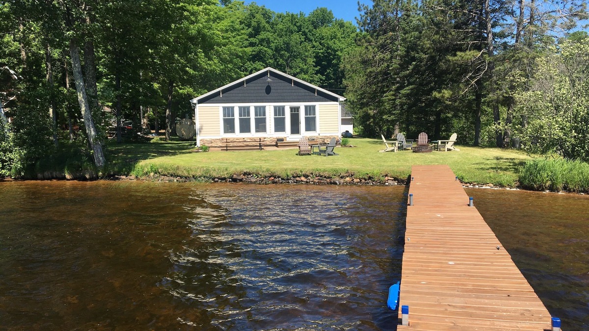Cable Cabin | Private, Renovated Lakefront Cottage, Lake Namakagon, Chequamegon Nat. Forest
