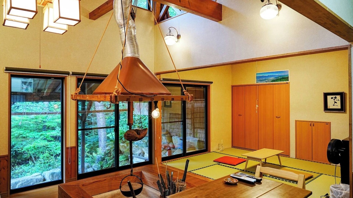 Azumino House | Private rental of a villa with natural hot springs/Azumino Nagano