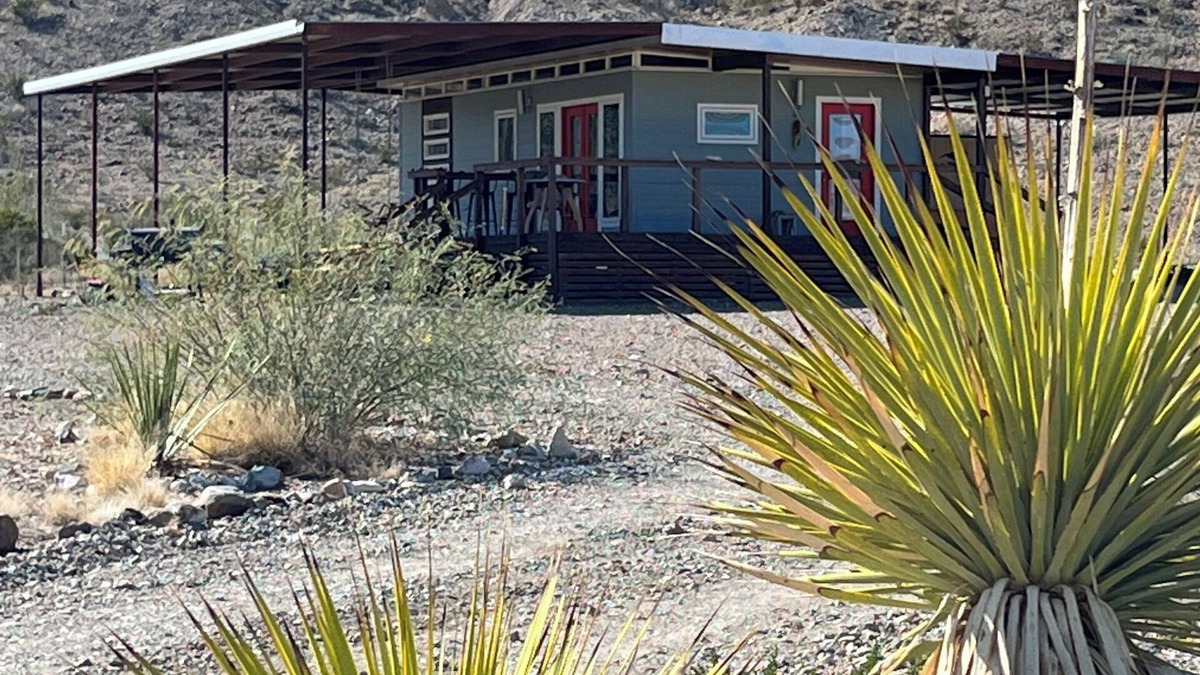 Terlingua House | Private rental with Amazing Views and Relaxing Vibes