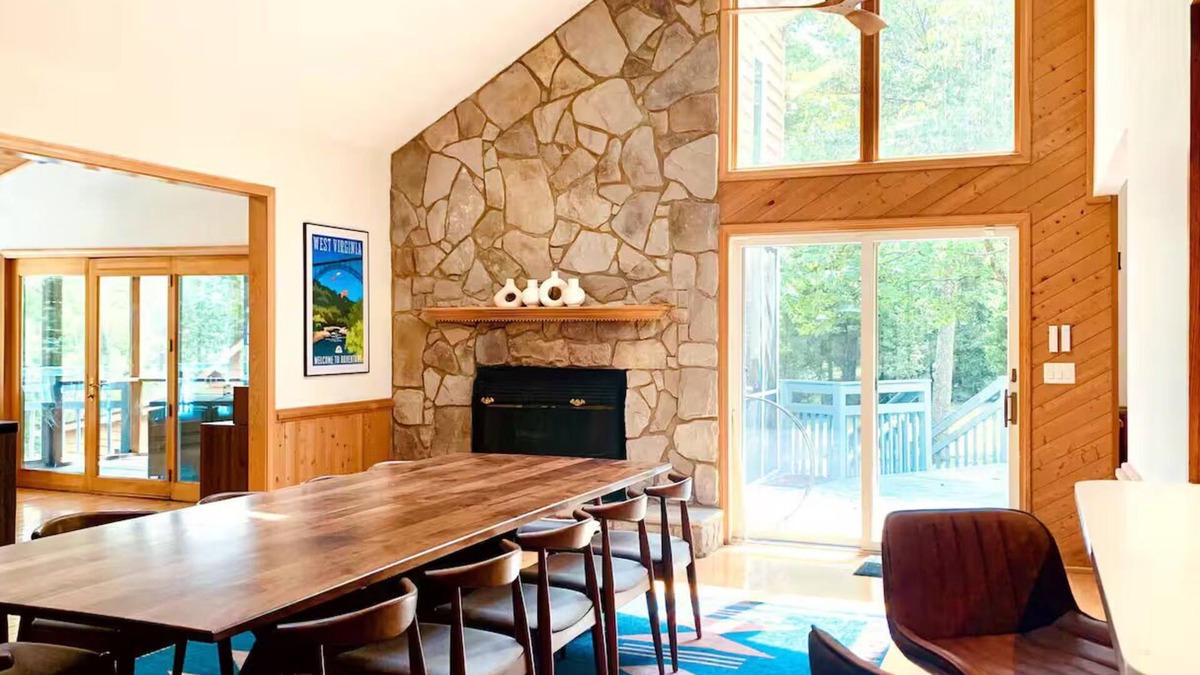 Wardensville Cabin | Private Retreat for 13 - Hot Tub, Fire Pit & More