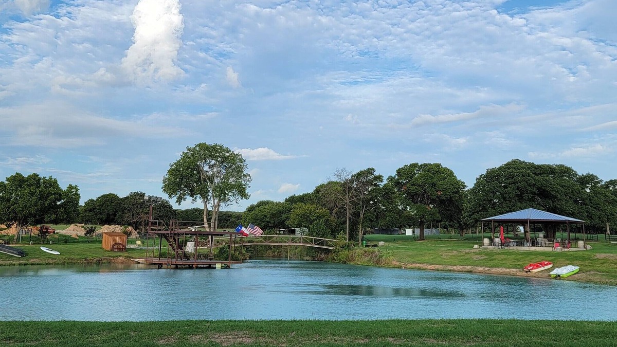 Wise County Resort | Private Retreat with Pond, Pool and Hot Tub!