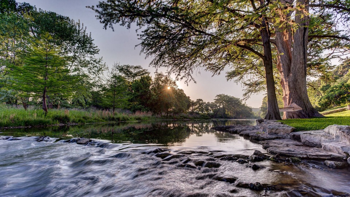 Hunt House | Private Riverfront on Guadalupe! Executive/Corporate/Family Compound 9+ bedrooms