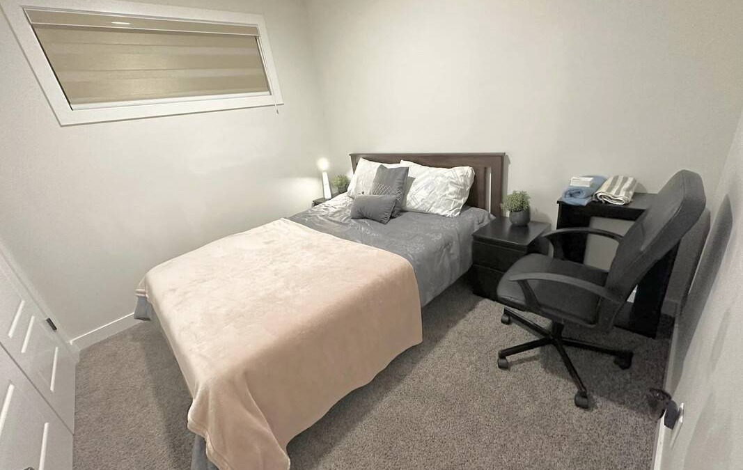 Southwest Edmonton Resort | Private room ∙ 2 guests