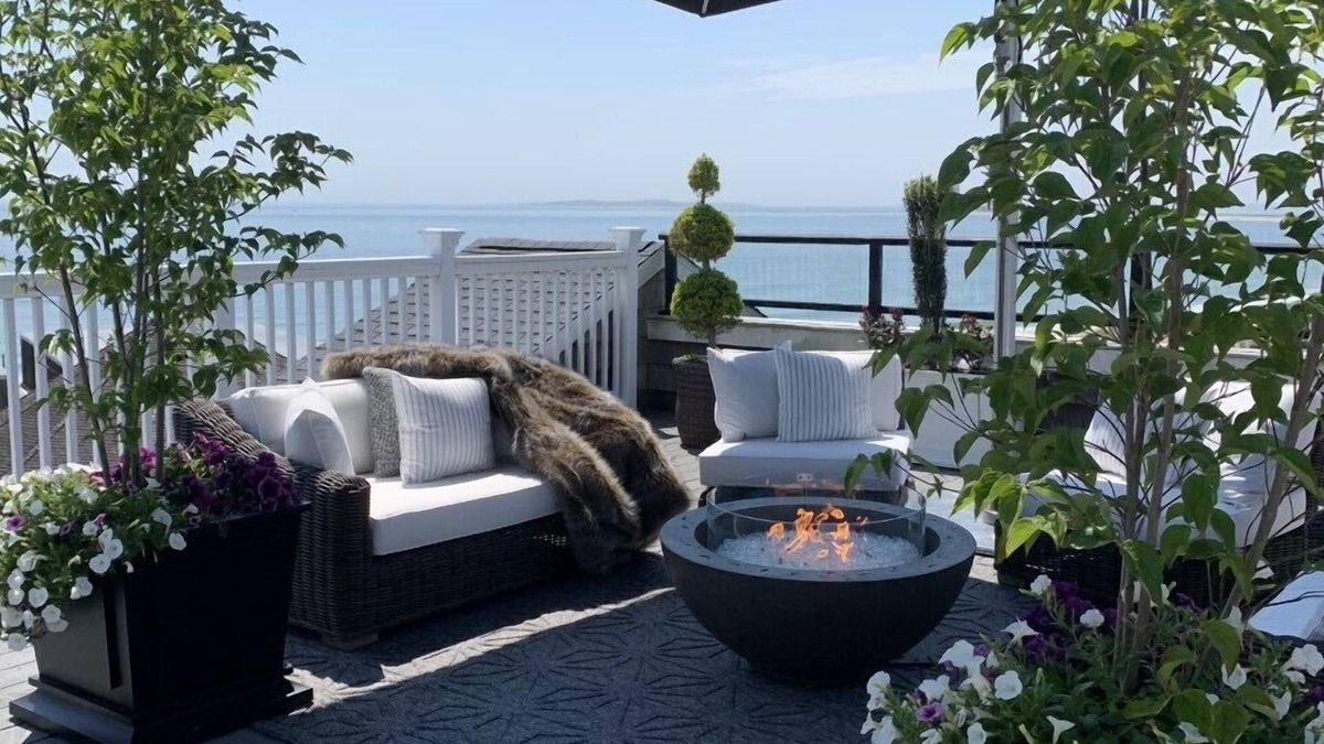 Watch Hill Historic District Condo | Private Rooftop gem or a stunning option visit 2178718