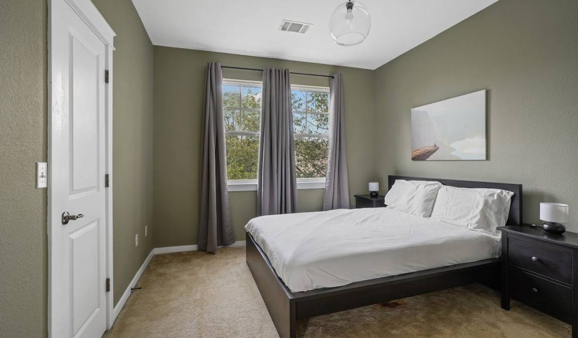 Mueller Resort | Private room ∙ 1 bedroom ∙ 1 guest