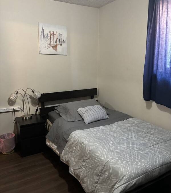 Calgary Resort | Private room ∙ 1 guest