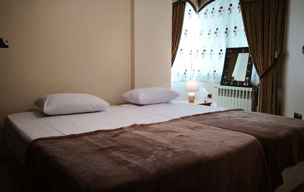 Shīrāz Resort | Private room ∙ 2 guests