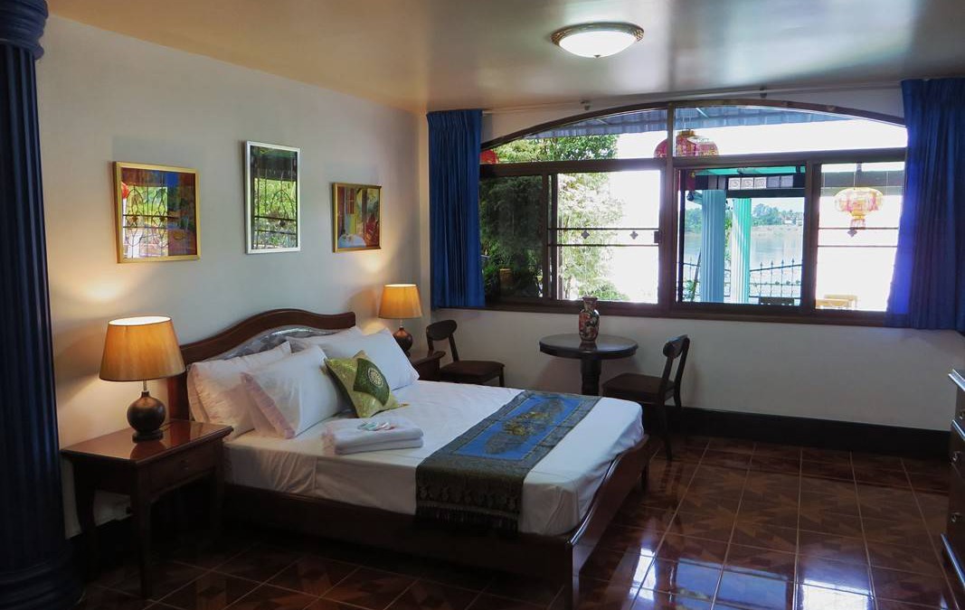 Phon Phisai Resort | Private room ∙ 2 guests