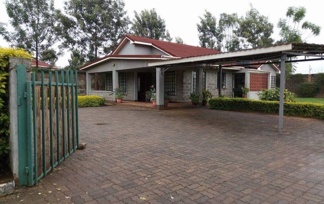 Nakuru Resort | Private room ∙ 2 guests