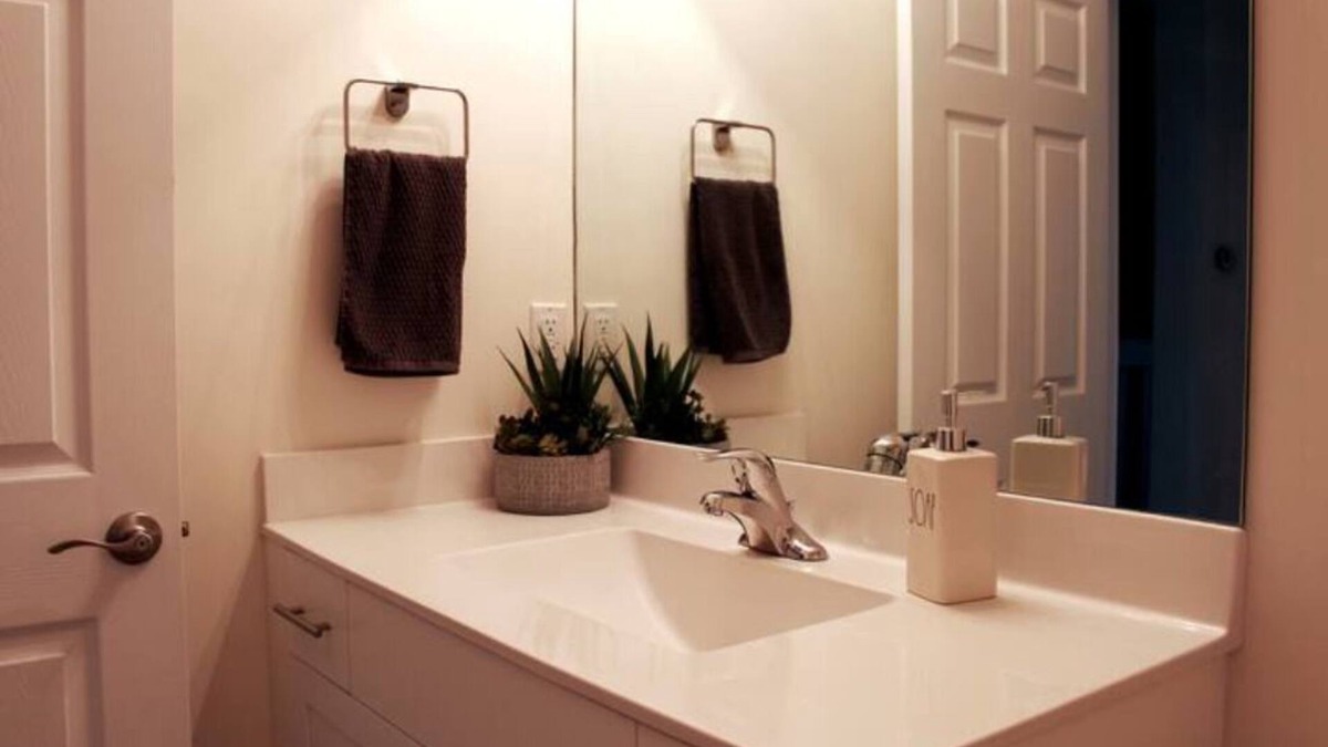 Miami Lakes House | Private Room #2/Pool/Gym/Wifi/Parking Free