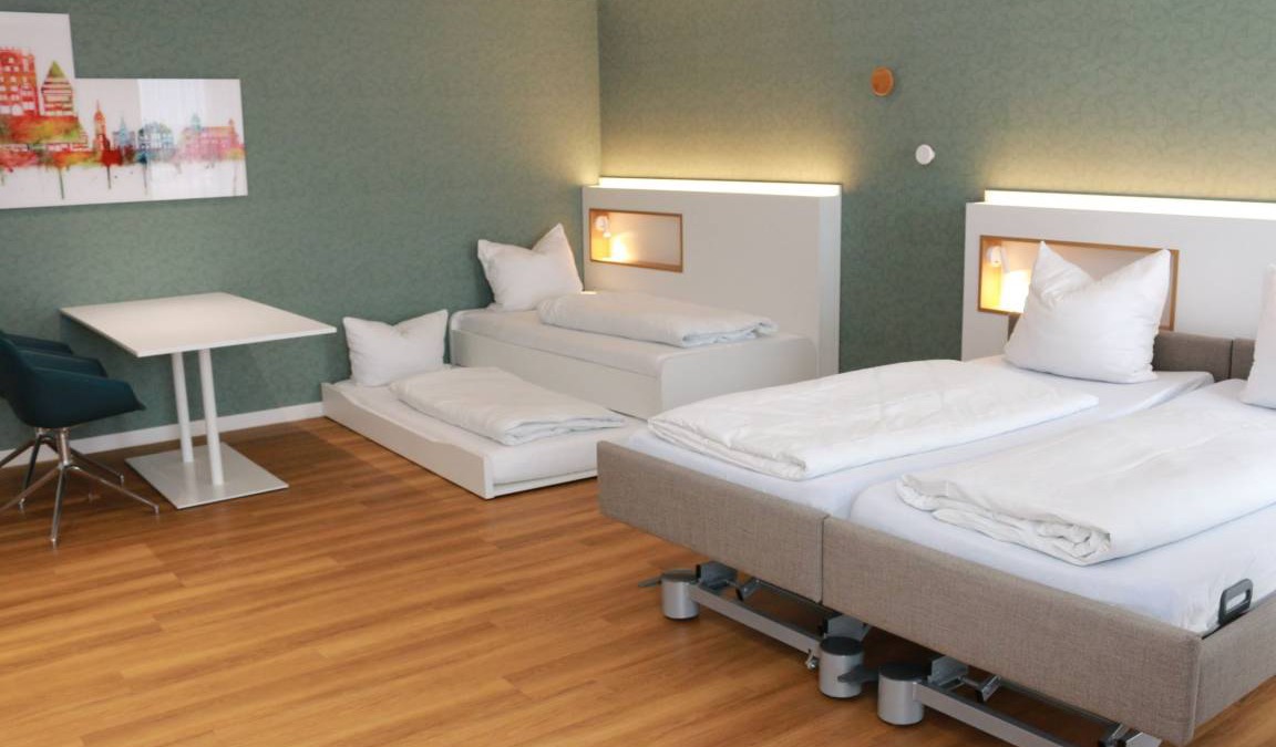 Oststadt/Stadtfeld Resort | Private room ∙ 4 guests