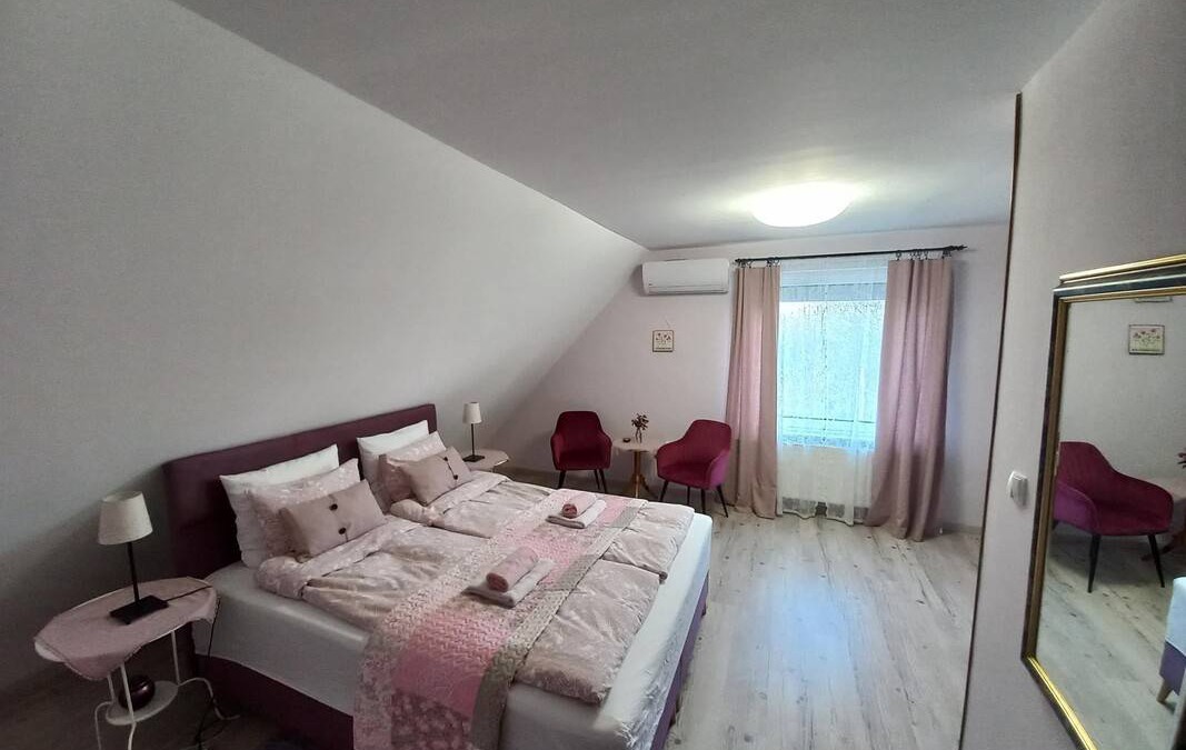 Etyek Resort | Private room ∙ 6 guests
