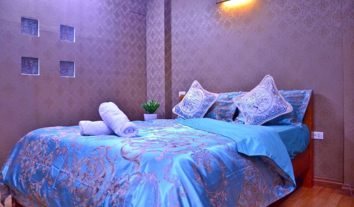 Hoan Kiem Resort | Private room ∙ 6 guests