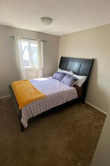Calgary Resort | Private room ∙ 1 guest