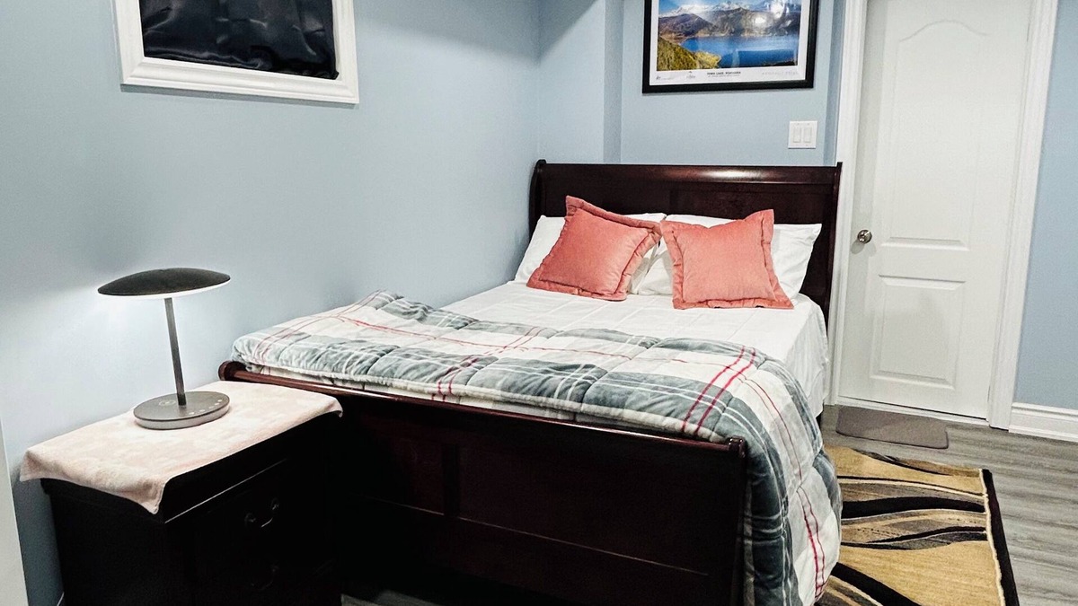 Caledon House | private room for your stay