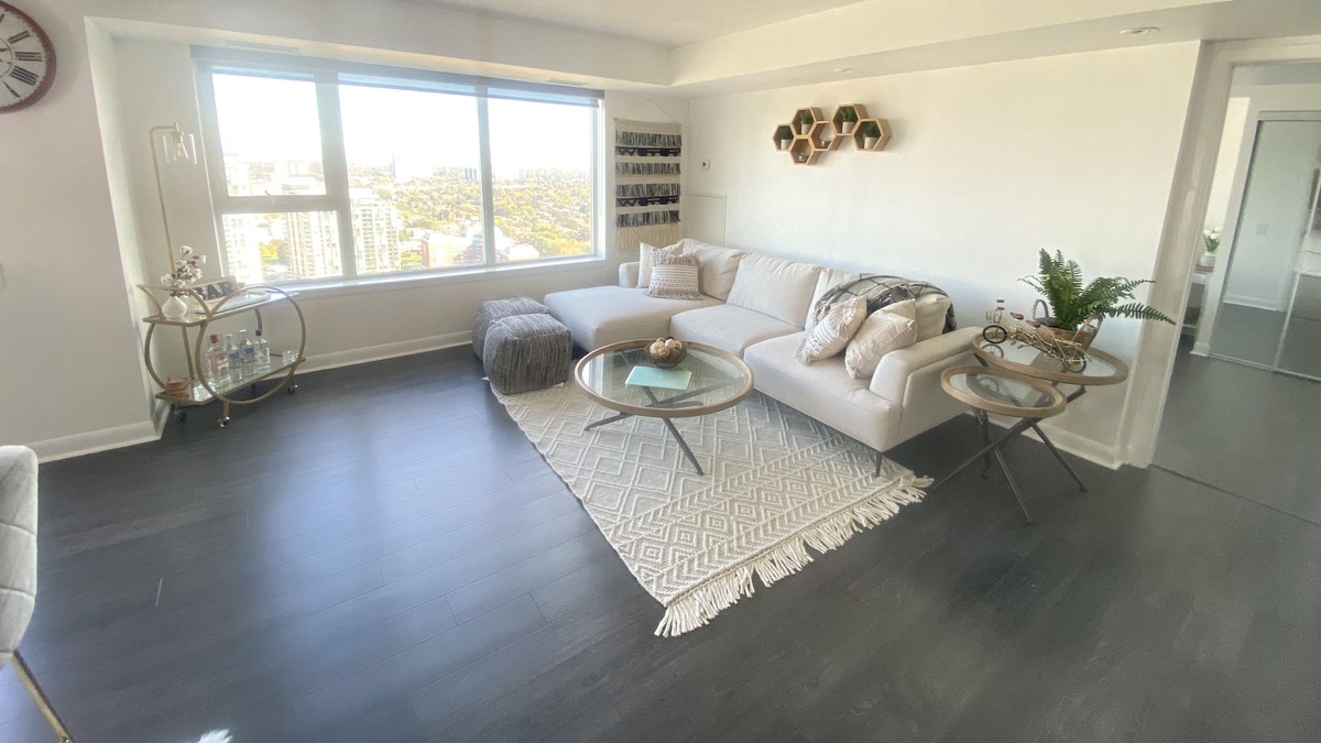Bendale Condo | **Private Room in a Beautiful High-Rise Condo**