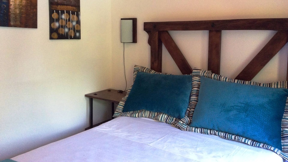 Bolivar House | PRIVATE ROOM IN LABRADOR DE SAN MATEO.