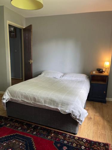 Templepatrick House | Private Room Near Airport, The Rabbit & Hilton Templepatrick Ideal for Spa, Weddings & Stopovers