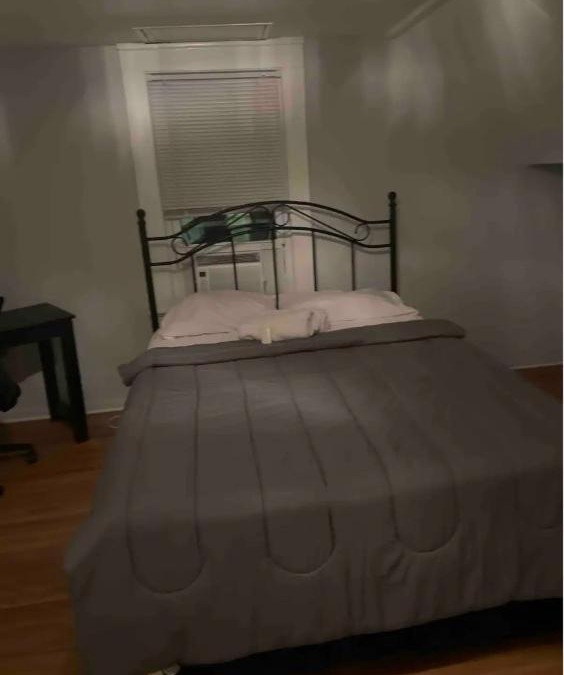 Roselle House | Private room Roselle nj#1