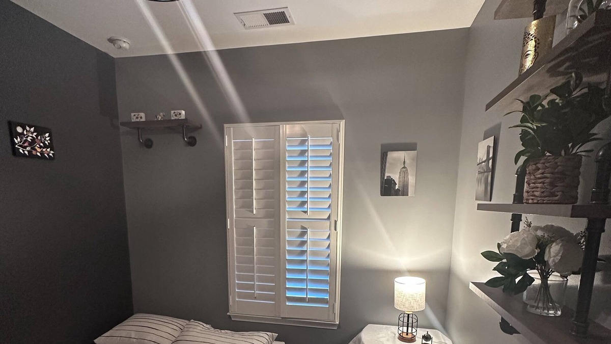 Morgan House | Private Room - Wwalkable to the Beach