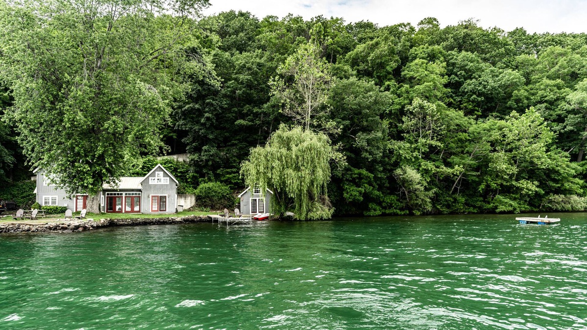 Town of Jerusalem Cottage | Private, Rustic, Quiet, Quirky! Welcome to O'Cottage! 150 feet of lake frontage