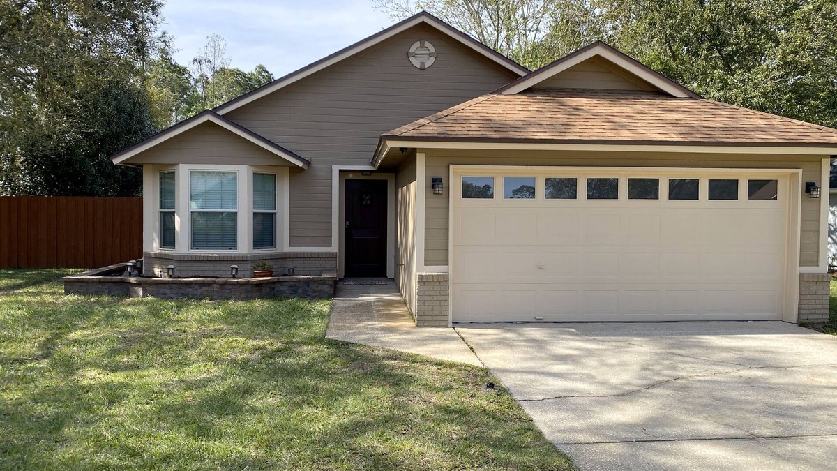 Orange Park House | Private, Safe, Quiet, Pet Friendly 1-bedroom house in Oakleaf - Jacksonville