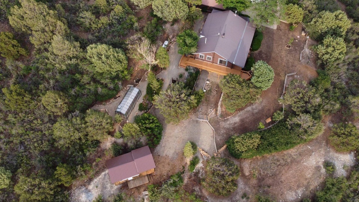 Mancos House | Private Sauna and Stunning Views of Mesa Verde, Walk to Mancos State Park