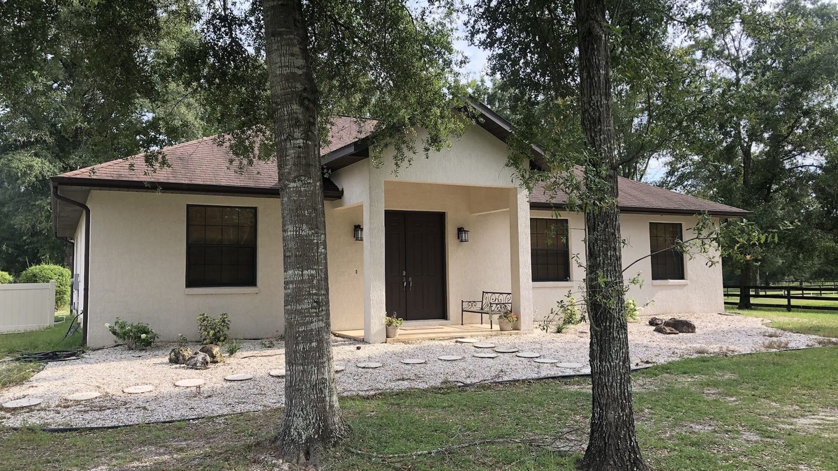 Fellowship House | Private, Secure, & Peaceful guest home near World Equestrian Center & HITS
