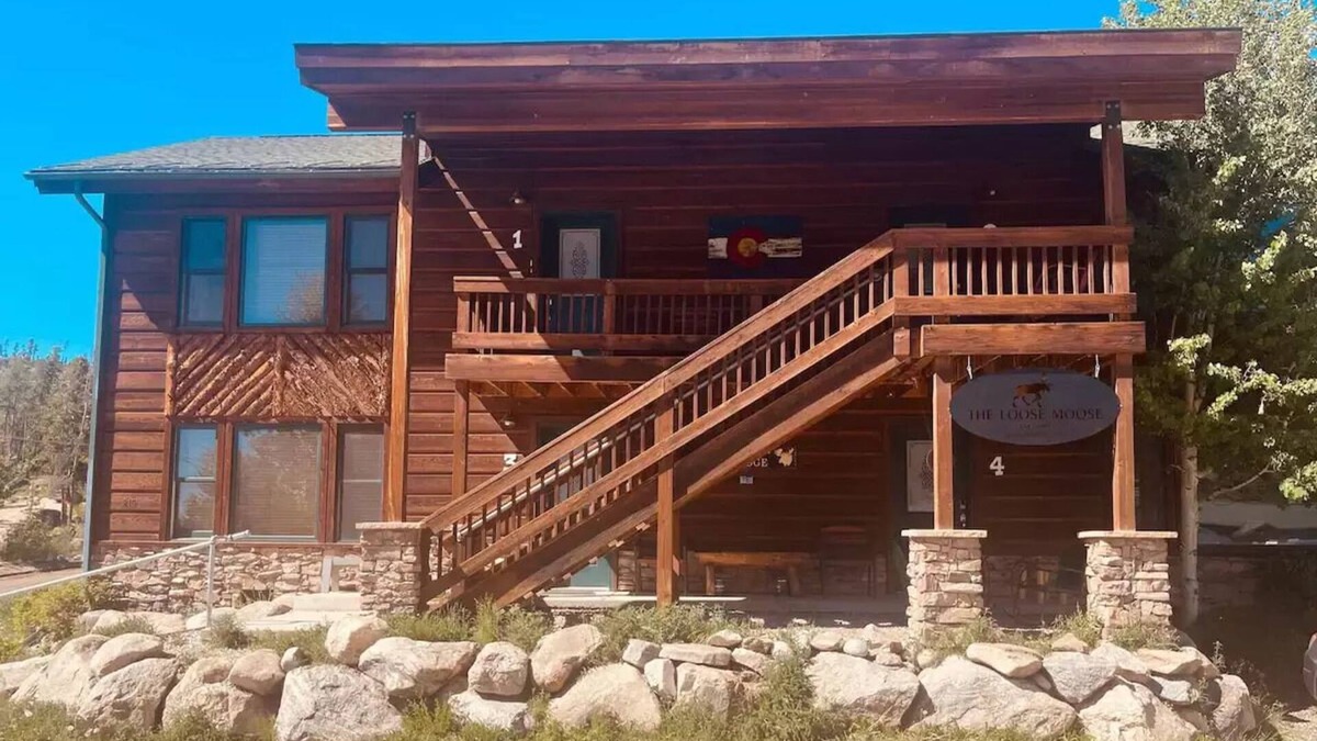 Grand Lake Cabin | Private & Serene Lake Getaway Retreat