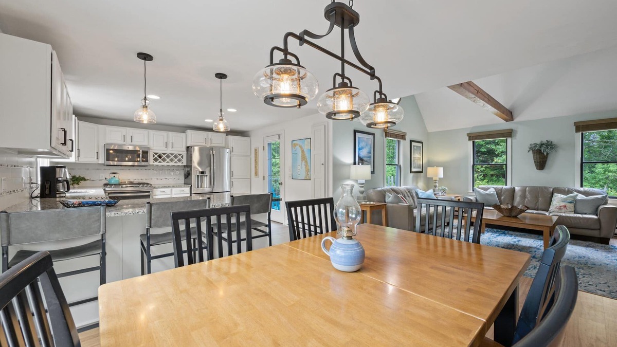 Eastham House | Private setting near bay & ocean beaches-completely updated, game room, fire pit