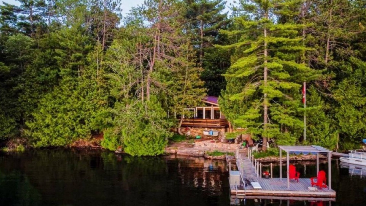 Minden Hills Cottage | Private setting with great Internet