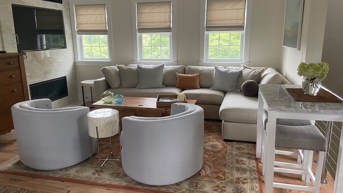 West of Town Apartment | Private Studio Apartment Close to Town and Beaches