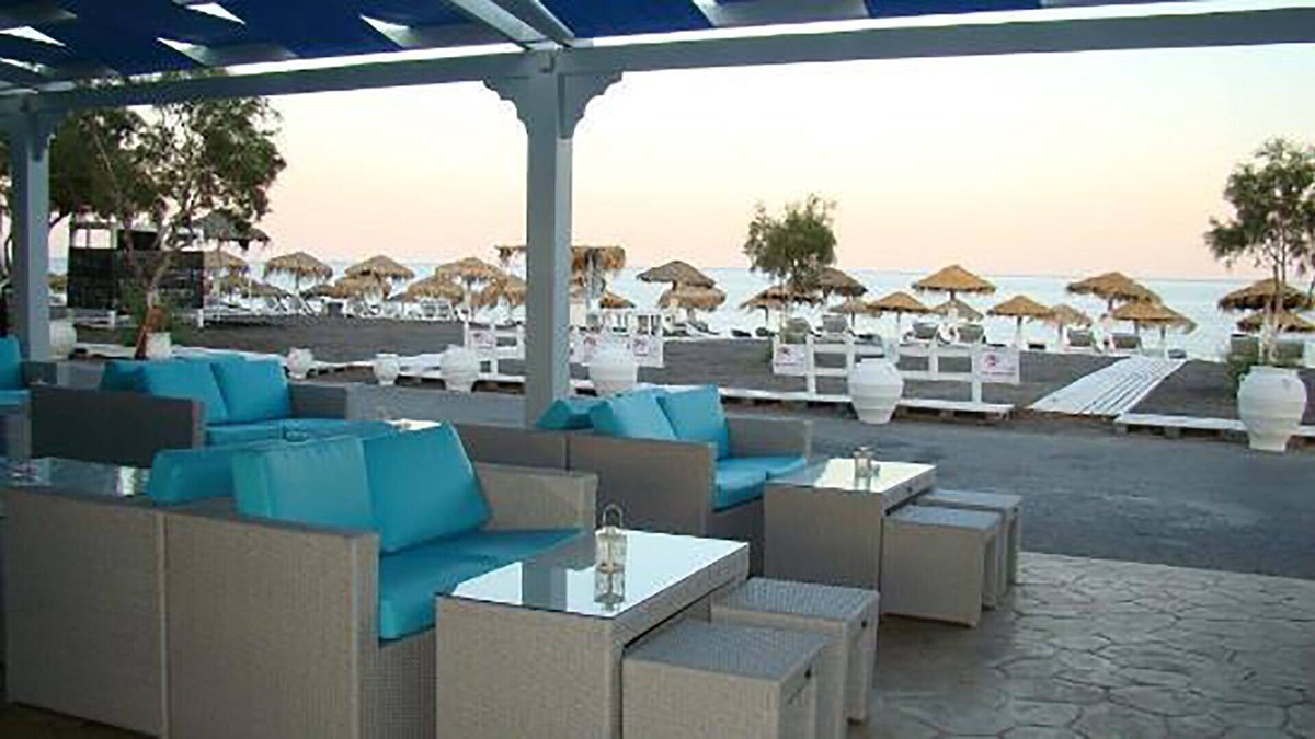 Perivolos Resort | Private Studio on the Beach