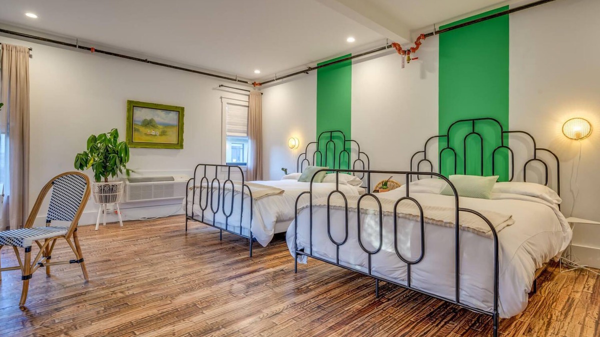 West End House | Private Suite in Historic Austin B&B: Sleeps 5!