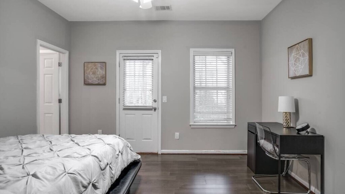 Tucker House | Private Suite Minutes Away From Atlanta