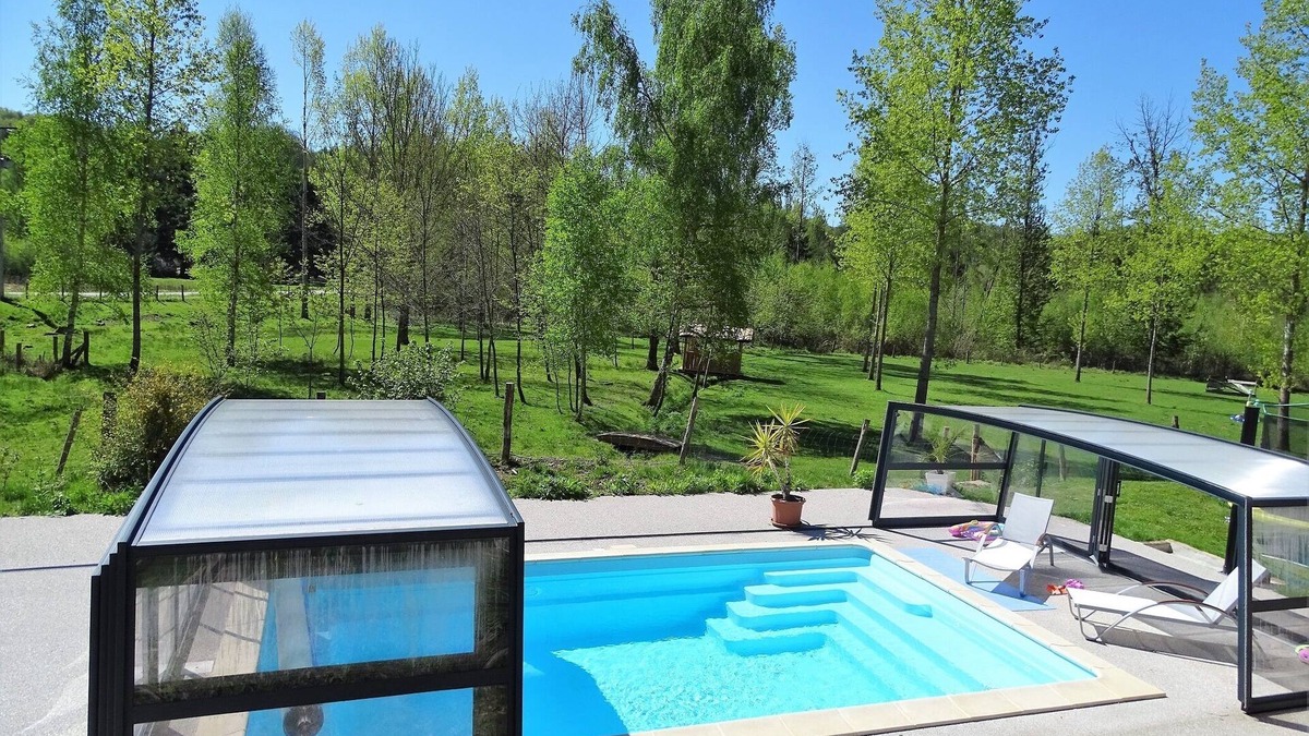 Uzemain Ski Chalet | Private swimming pool, Jacuzzi and Sauna Clair de Lune 4*