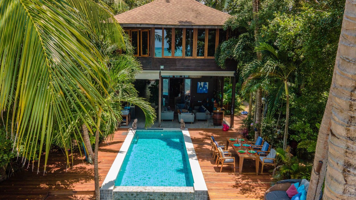 Hin Hong Villa | Private Tropical Beach Front Villa
