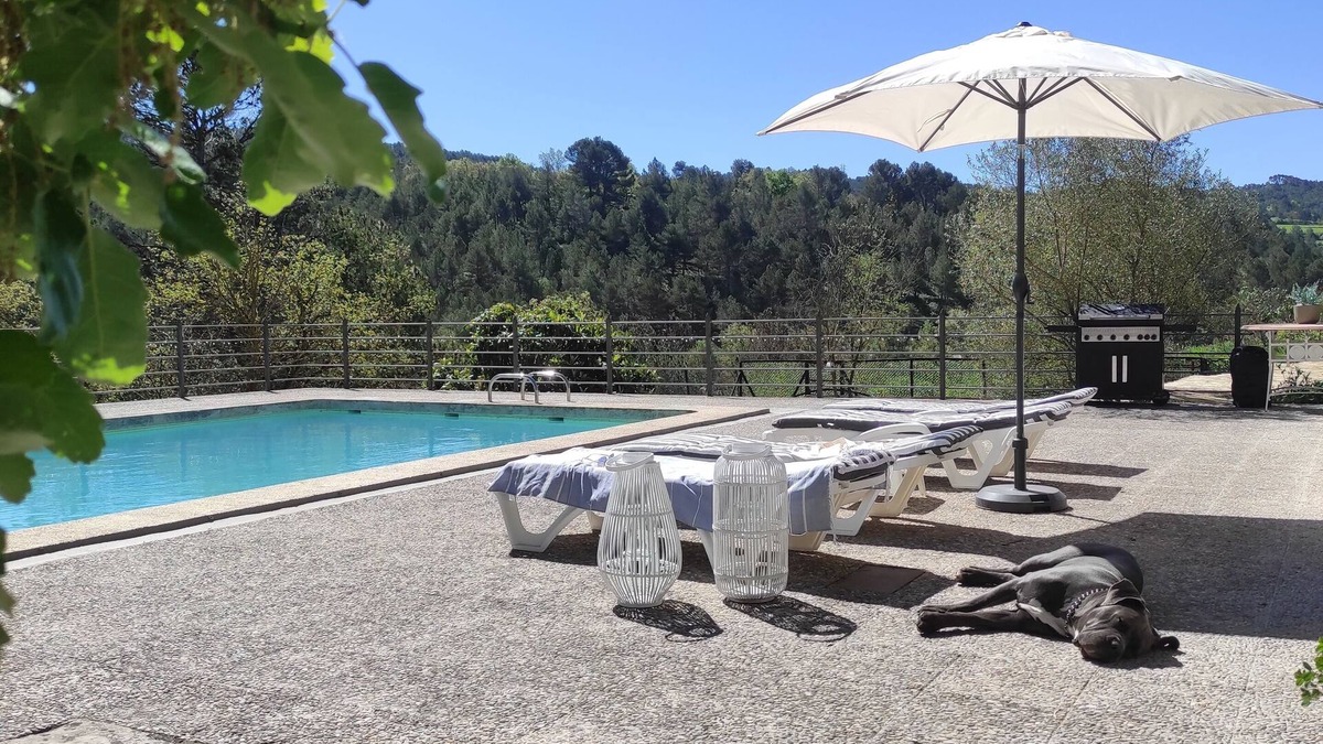 Argencola House | Private vacation home with swimming pool in the middle of nature. Petfriendly.