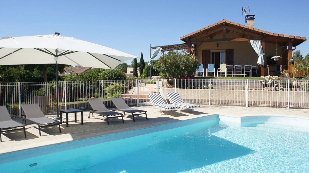 Allex Villa | Private villa 140 m2 with pool and garden, beautiful view of Ardèche and Vercors