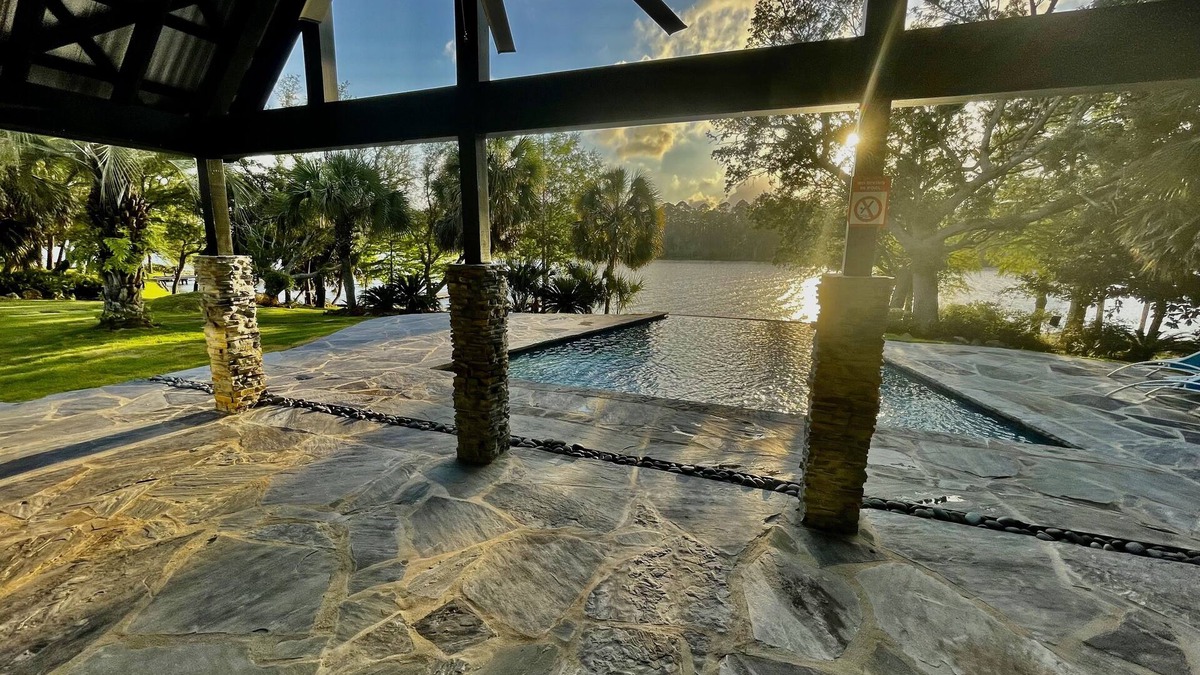 Elberta Villa | Private Villa, Boat, Infinity Pool, Private Beach, Kayak with Dolphins!